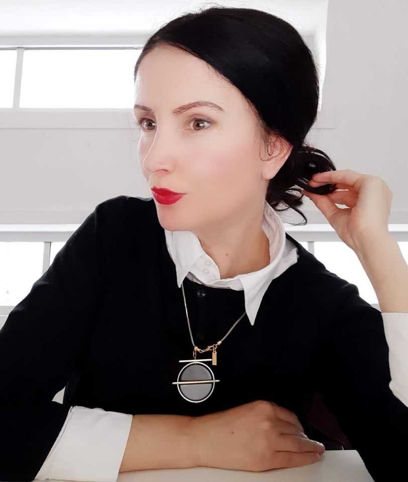 BRUNILDA BUZALI
